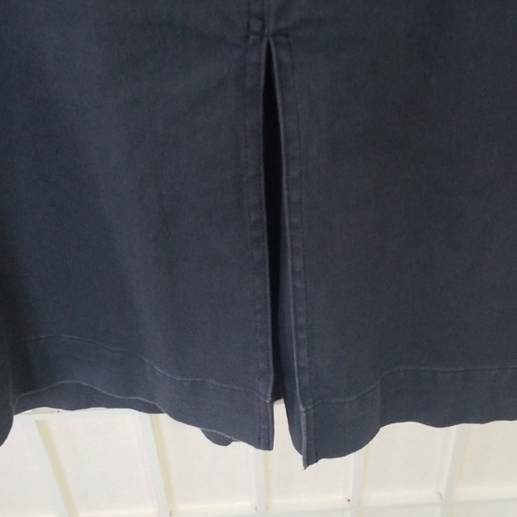 Faconnable Inverted Pleat Skirt - Picture 3 of 8